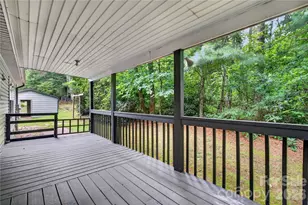 146 Banks View Ln, Hendersonville, NC 28792 - Photo 31