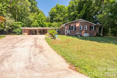 324 Country Club Circle, Shelby, NC 28150 - Photo 5