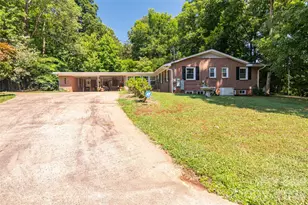 324 Country Club Cir, Shelby, NC 28150 - Photo 5