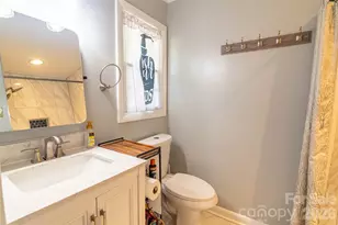 324 Country Club Cir, Shelby, NC 28150 - Photo 29