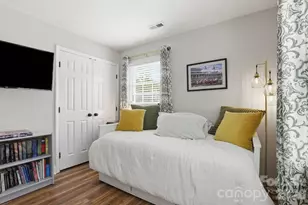 4927 Farm Pond Ln, Charlotte, NC 28212 - Photo 19
