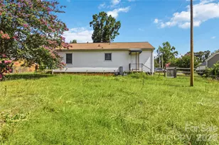 1317 Reid St, Statesville, NC 28677 - Photo 11