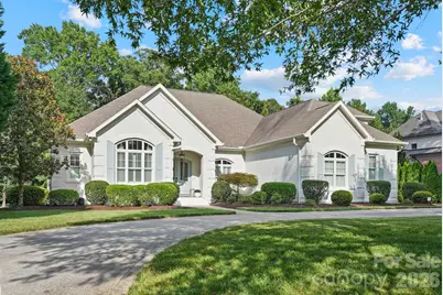 719 Mendenhall Court, Fort Mill, SC 29715 - Photo 3