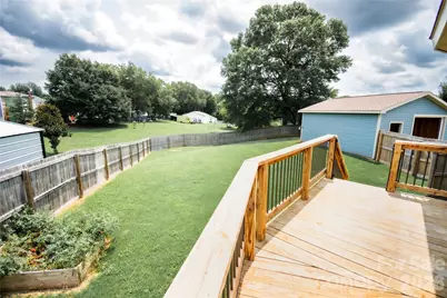 1807 Warren Avenue, Gastonia, NC 28054 - Photo 17