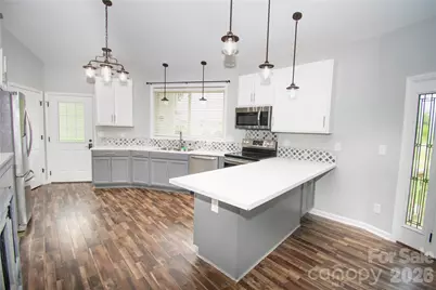 1807 Warren Avenue, Gastonia, NC 28054 - Photo 3