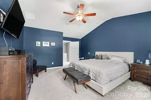2007 Karen Woods Ln, Charlotte, NC 28216 - Photo 13