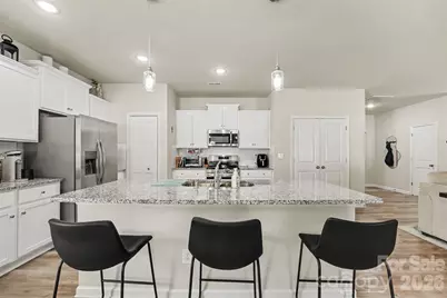 2007 Karen Woods Lane, Charlotte, NC 28216 - Photo 7