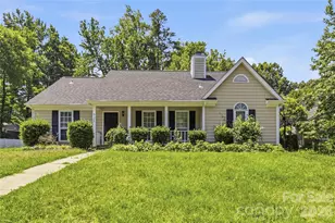 6136 Sunbridge Ct, Charlotte, NC 28269 - Photo 1