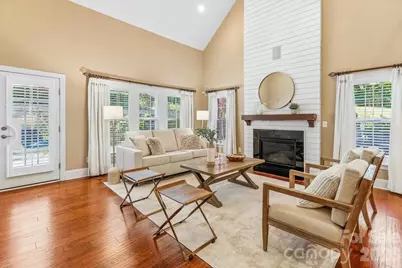 5125 Pansley Drive, Charlotte, NC 28226 - Photo 7