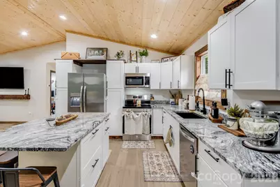 295 Penland Street, Clyde, NC 28721 - Photo 7