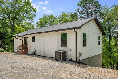 295 Penland Street, Clyde, NC 28721 - Photo 5