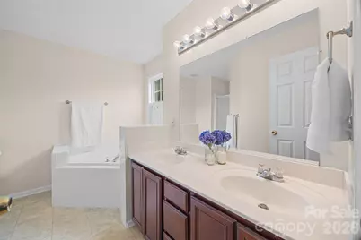 808 Chipmeadow Lane, York, SC 29745 - Photo 15