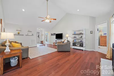 808 Chipmeadow Lane, York, SC 29745 - Photo 7