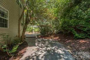602 Hidden Springs Dr, Asheville, NC 28804 - Photo 39