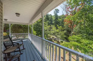 602 Hidden Springs Dr, Asheville, NC 28804 - Photo 5