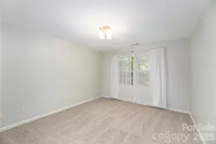 602 Hidden Springs Dr, Asheville, NC 28804 - Photo 27