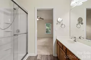 8618 Fox Chase Ln, Charlotte, NC 28269 - Photo 21
