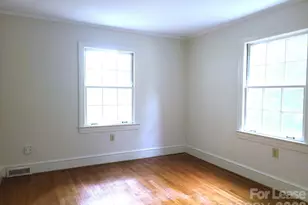 2245 Crescent Ave, Charlotte, NC 28207 - Photo 9