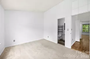 6404 Windsor Gate Ln, Charlotte, NC 28215 - Photo 21
