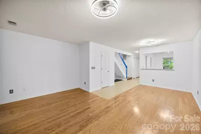 6404 Windsor Gate Lane, Charlotte, NC 28215 - Photo 11