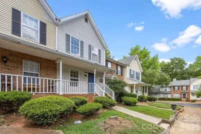 6404 Windsor Gate Lane, Charlotte, NC 28215 - Photo 3