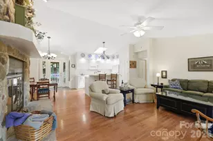 211 Rhododendron Ave, Black Mountain, NC 28711 - Photo 17