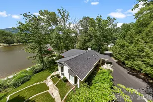211 Rhododendron Ave, Black Mountain, NC 28711 - Photo 7