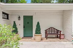 1889 Faculty Dr, Winston Salem, NC 27106 - Photo 3