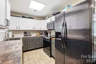 2220 Oldfield Rd, Rock Hill, SC 29730 - Photo 13