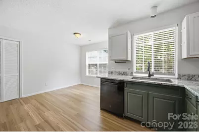 8313 Houndstooth Drive, Charlotte, NC 28227 - Photo 25