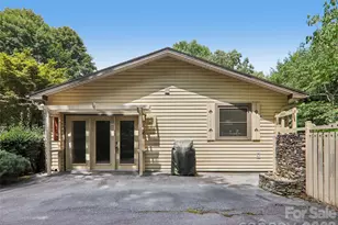 1 Bridle Path Ct, Hendersonville, NC 28791 - Photo 39