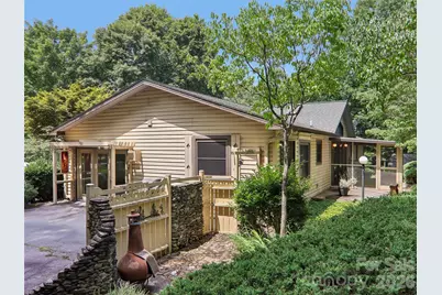 1 Bridle Path Court, Hendersonville, NC 28791 - Photo 41