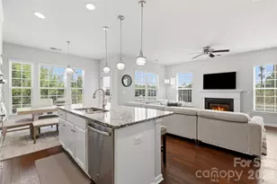 509 Dulaney Dr, Fort Mill, SC 29708 - Photo 7