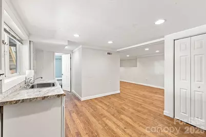 14 E Indiana Avenue, Asheville, NC 28806 - Photo 19
