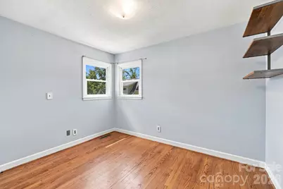 14 E Indiana Avenue, Asheville, NC 28806 - Photo 11