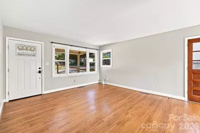 14 E Indiana Avenue, Asheville, NC 28806 - Photo 3