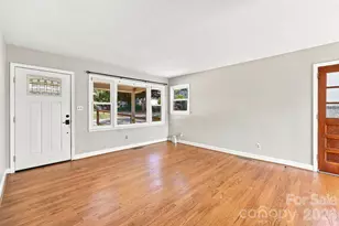 14 E Indiana Ave, Asheville, NC 28806 - Photo 3