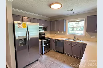 4370 Fellows Lane, Charlotte, NC 28215 - Photo 3
