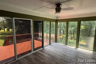 4370 Fellows Ln, Charlotte, NC 28215 - Photo 11