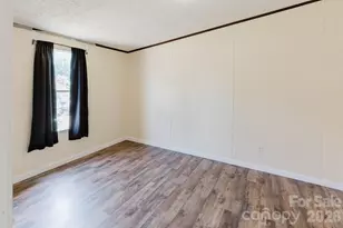 308 Forest Hollow Dr, Statesville, NC 28677 - Photo 11