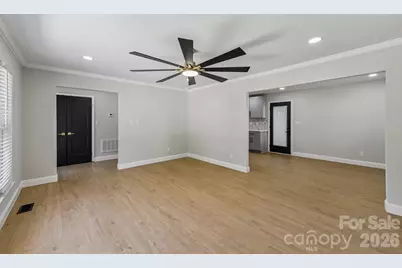 3414 Winterfield Place, Charlotte, NC 28205 - Photo 9