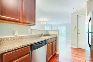 3729 Picasso Court, Charlotte, NC 28205 - Photo 7