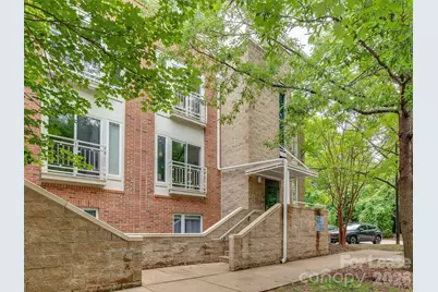 3729 Picasso Court, Charlotte, NC 28205 - Photo 3