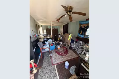 215 Sloan Avenue, Gastonia, NC 28052 - Photo 9