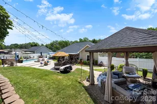 200 Brooks Dr, Stanley, NC 28164 - Photo 31