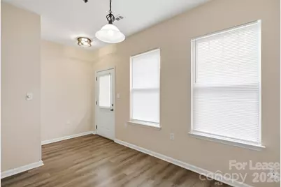 614 E 9th Street, Charlotte, NC 28202 - Photo 19