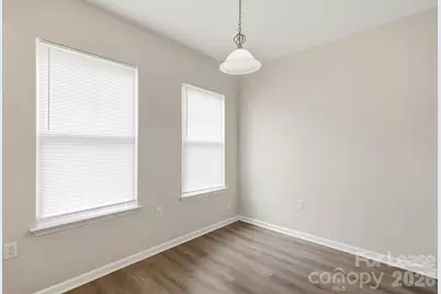614 E 9th Street, Charlotte, NC 28202 - Photo 17