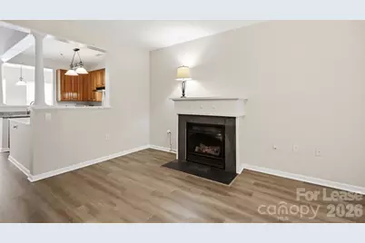 614 E 9th Street, Charlotte, NC 28202 - Photo 7