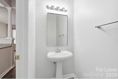 614 E 9th Street, Charlotte, NC 28202 - Photo 21