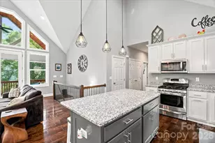 204 Mostert Dr, Asheville, NC 28804 - Photo 19